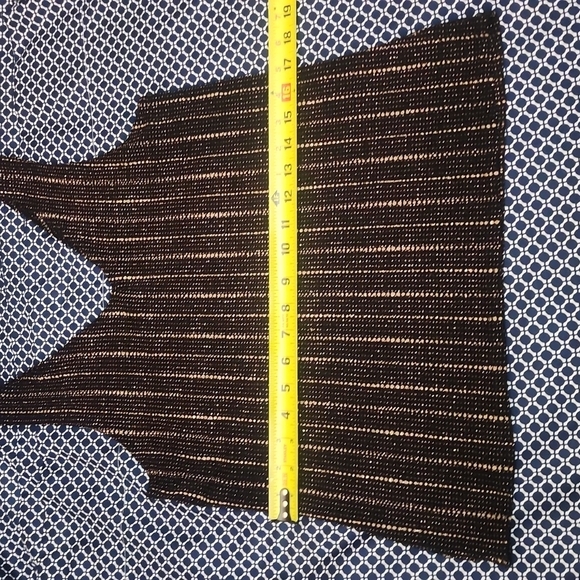 Gold and Black Shimmer Tank Top Size Small - Picture 6 of 10